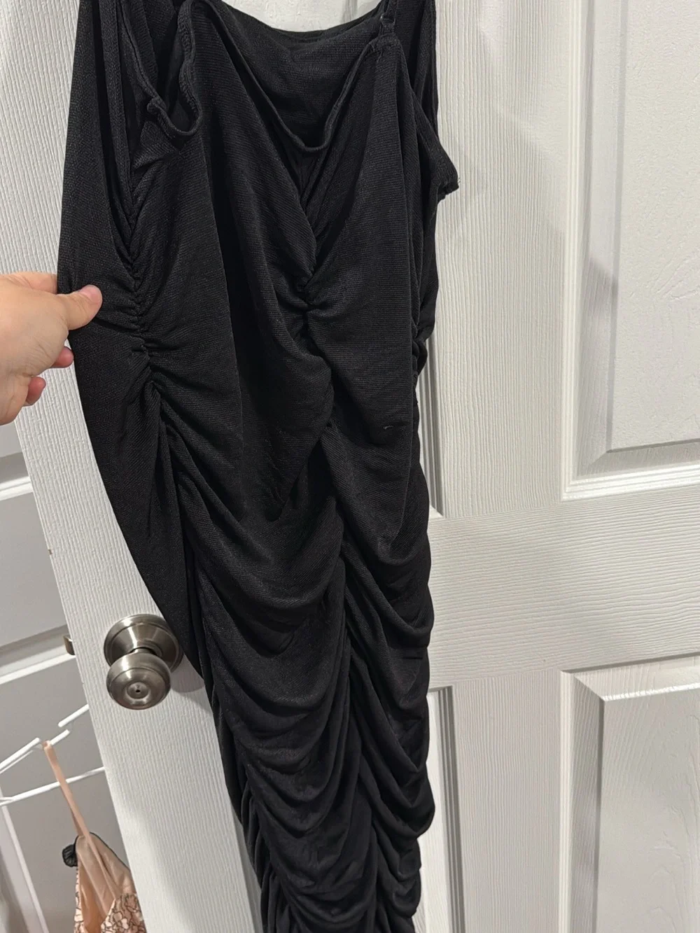 N/A elegant black